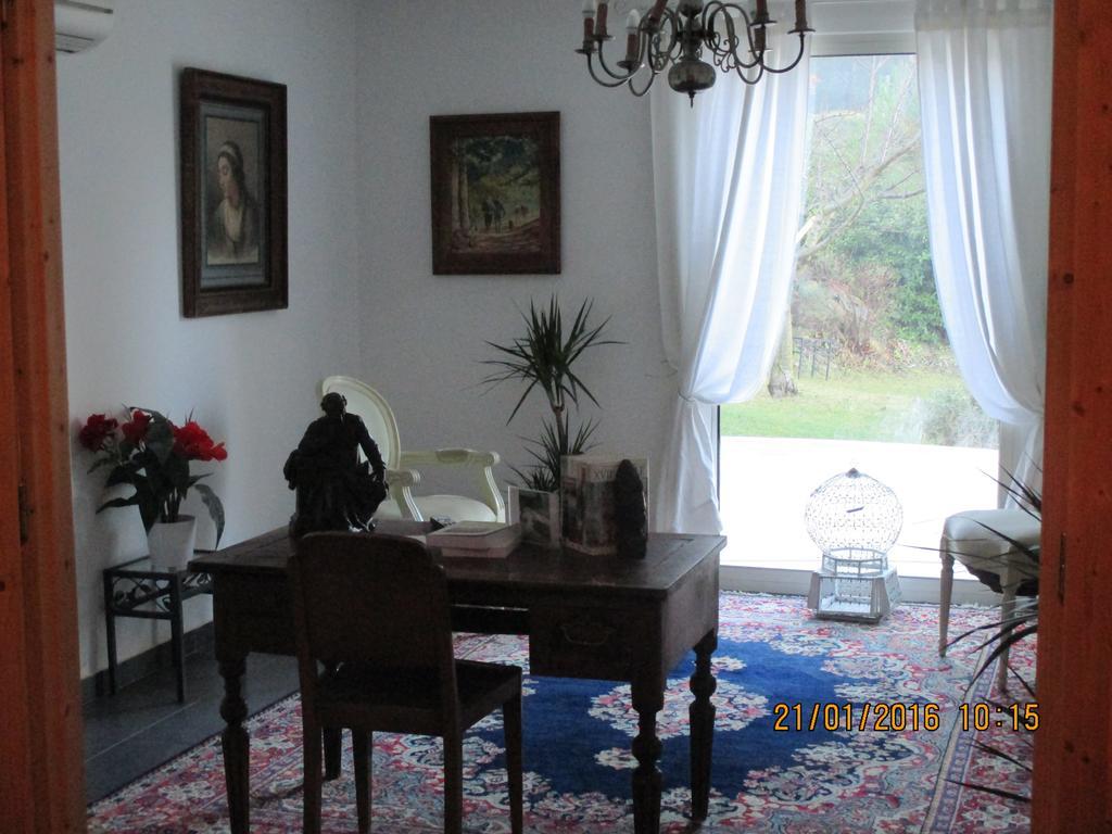 Villa Boulou Rognes Habitación foto