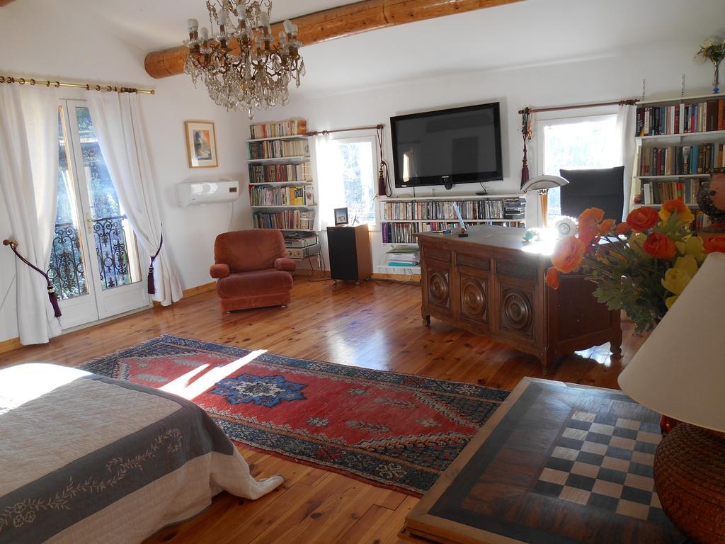 Villa Boulou Rognes Habitación foto